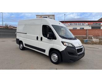 PEUGEOT Boxer 2.0 BLUEHDI PREMIUM 333 L2H2