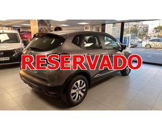 RENAULT Captur Crossover Business TCe 90 18 (1)